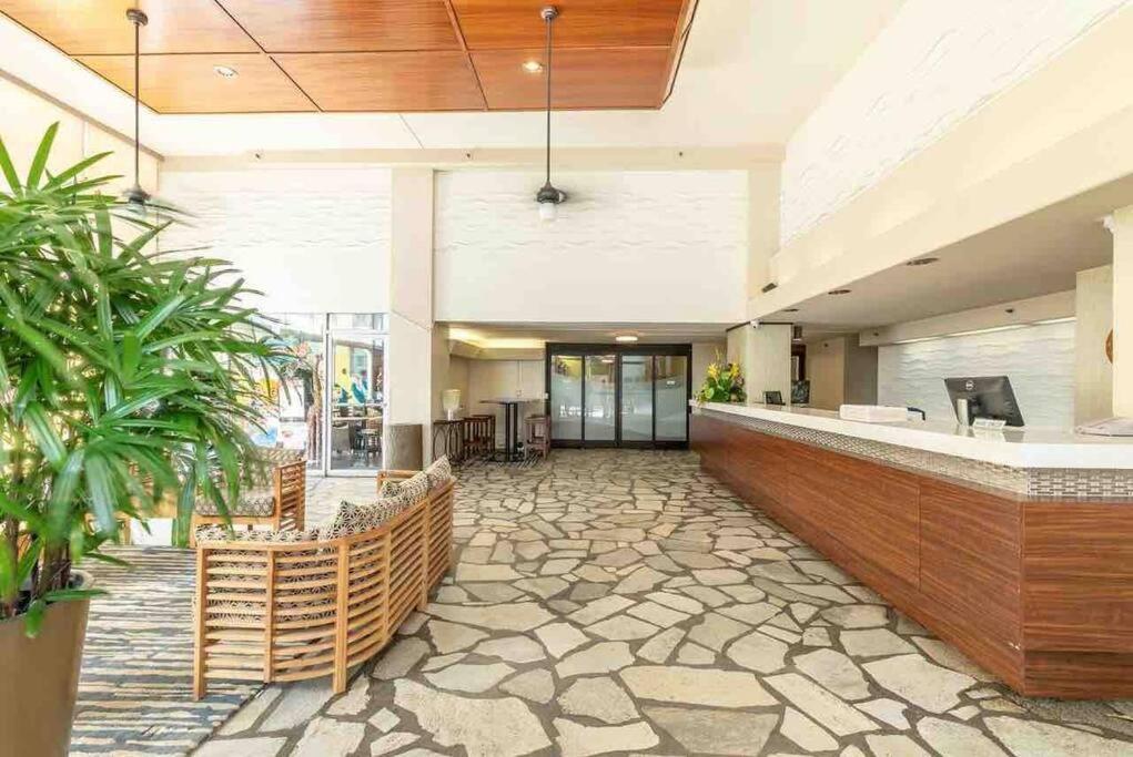 Aparthotel Pacific Monarch Honolulu Esterno foto