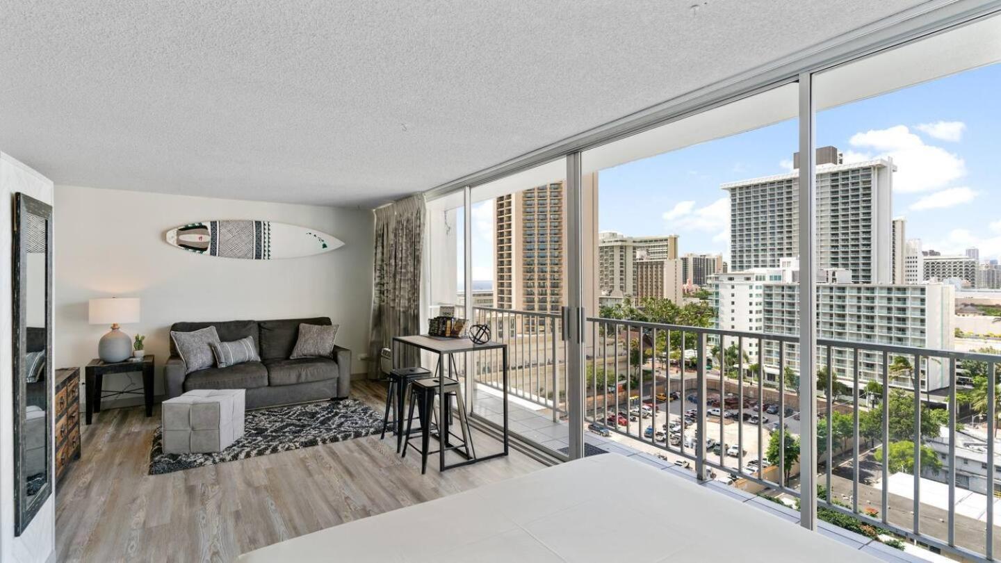 Aparthotel Pacific Monarch Honolulu Esterno foto